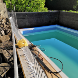 Piscine Extérieure à Coque : Élégance et Facilité d'Entretien Istres